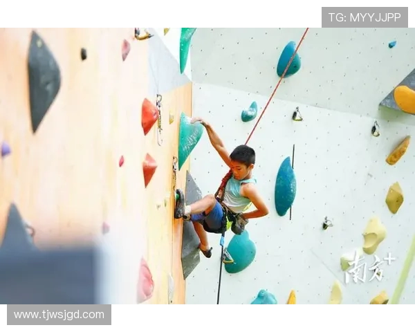 成都攀岩队与深圳攀岩队的巅峰对决力量解析与赛后反思