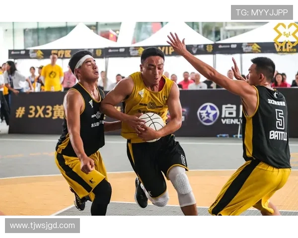 成都足球队在大师赛中的灵活性展现与战术分析