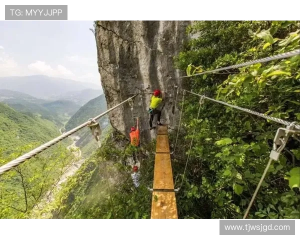 重庆攀岩队在全国速度排行榜中荣获第九名展现实力与潜力