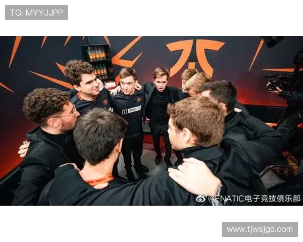 Fnatic战队荣耀征程与电竞舞台上的辉煌与挑战 Fnatic战队荣耀征程与电竞舞台上的辉煌与挑战