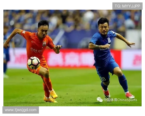 上海申花与山东鲁能激战正酣谁能在这场对决中笑到最后